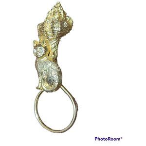 Goldtone Conch Shell And Cat  Brooch Pin Drop Hoop Holder For Glasses Rhinestone